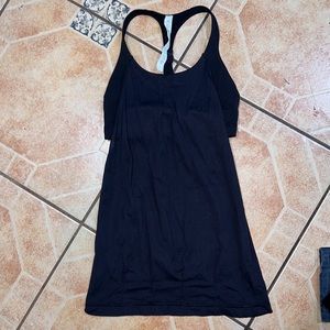 Lululemon built in bra tank top shirt blouse yoga